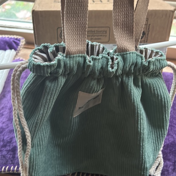 NWT MINT GREEN CORDUROY DRAW STING TOTE/ new/ fall green/ striped interior. Adj - Picture 10 of 12